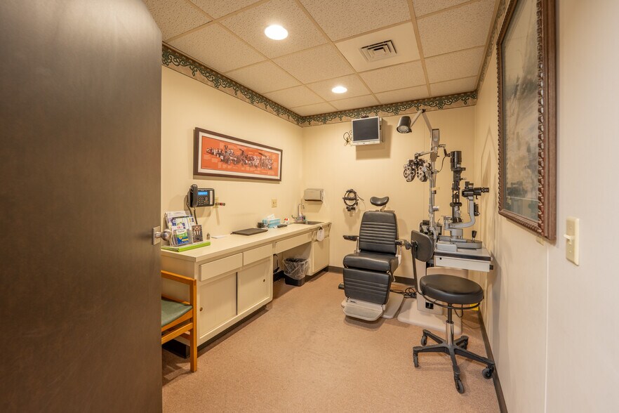 More Photos Of 600 Ligonier St, Latrobe Medical For Sale