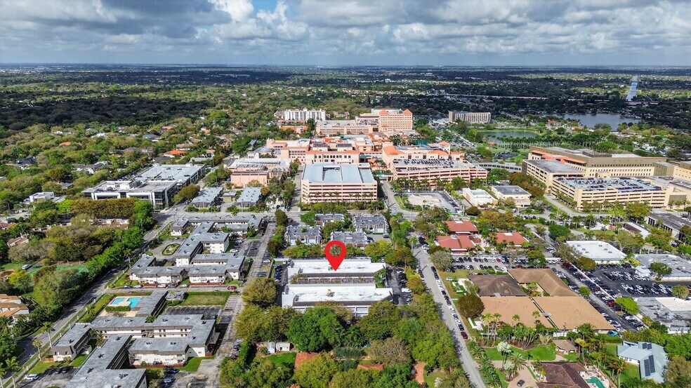 More Photos Of 8600 SW 92nd St, Miami Medical For Sale