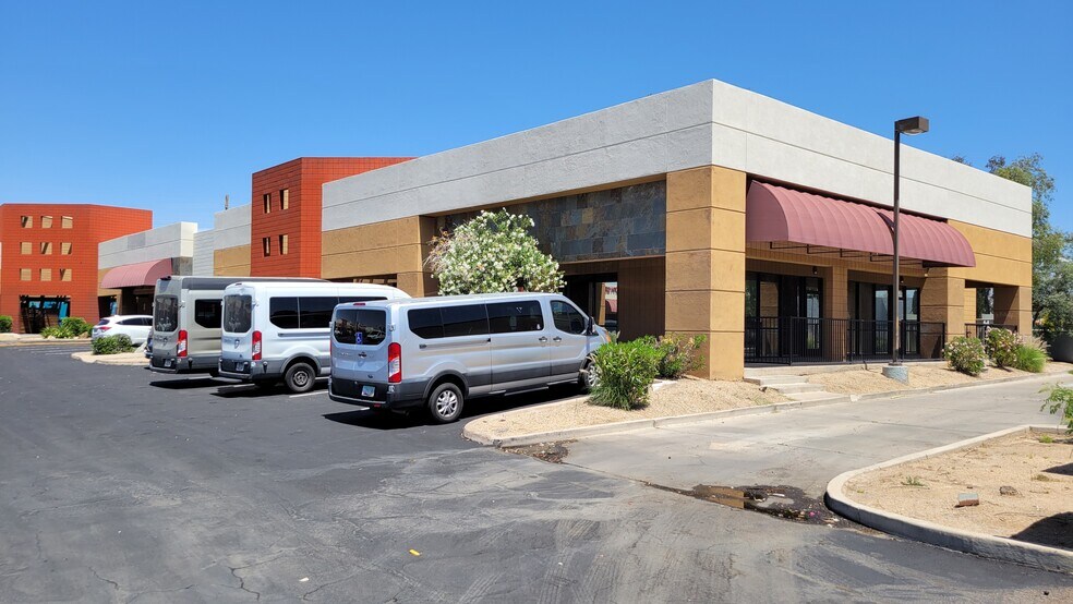 More Photos Of 4494 W Peoria Ave, Glendale Unknown For Lease