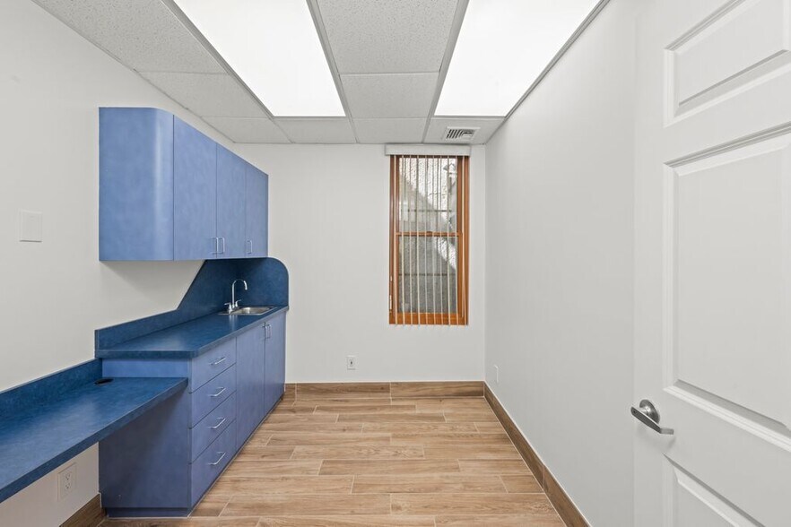 More Photos Of 248 Avenue P, Brooklyn Office Residential For Sale