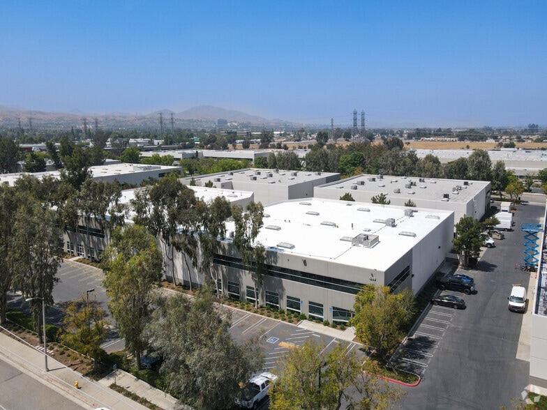 More Photos Of 1115 Research Dr, Redlands Unknown For Lease