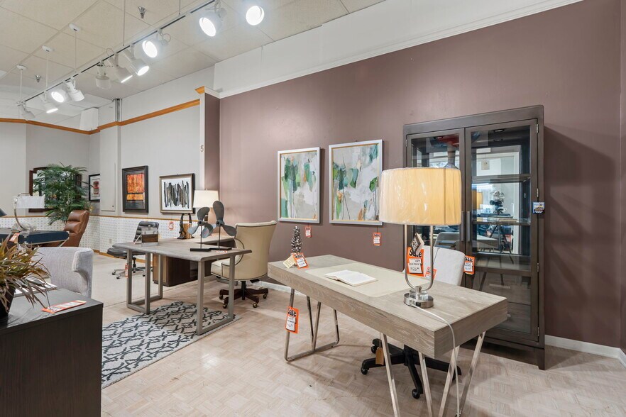More Photos Of 334 County Road 81, Osseo Storefront Retail Office For Sale