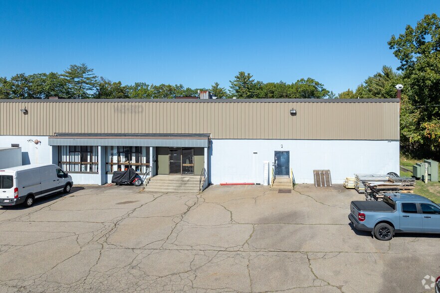 More Photos Of 146 Campanelli Pky, Stoughton Warehouse For Lease
