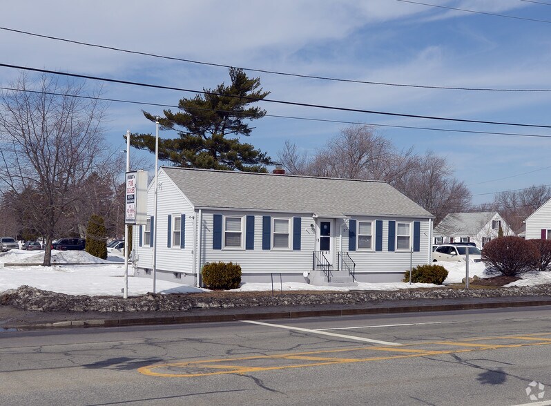 More Photos Of 1647 Post Rd, Warwick Freestanding For Sale