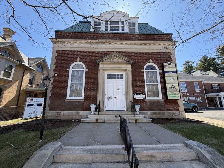 More Photos Of 136 W Main St, New Britain Office For Sale