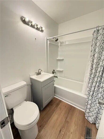 More Photos Of 319 Main St, West Point Apartments For Sale