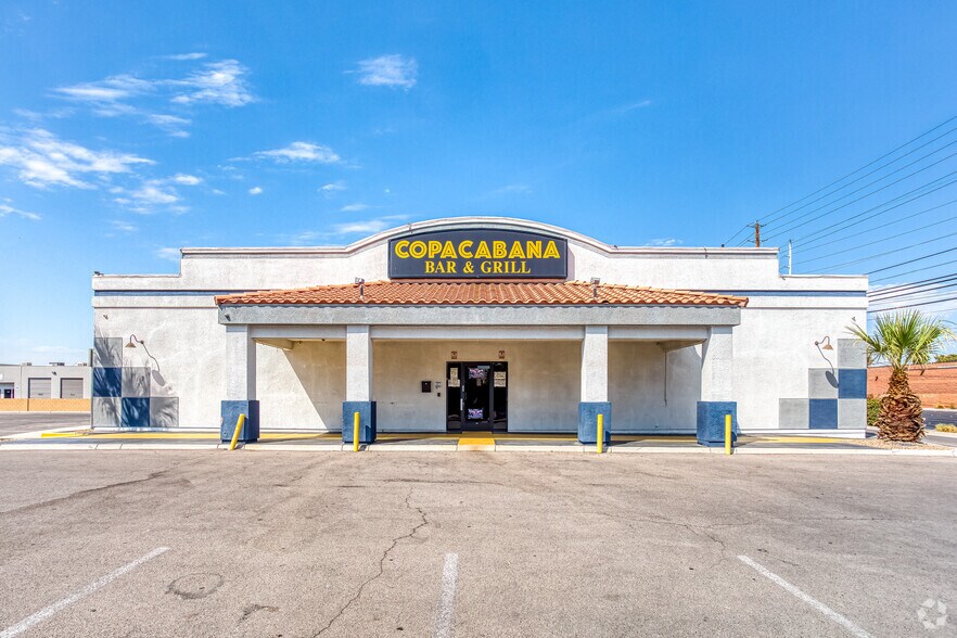 More Photos Of 4465 E Sahara Ave, Las Vegas Bar For Sale