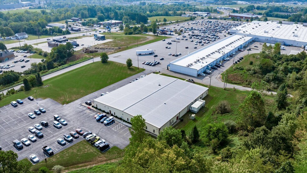 More Photos Of 61501 Southgate Rd, Cambridge Office For Lease