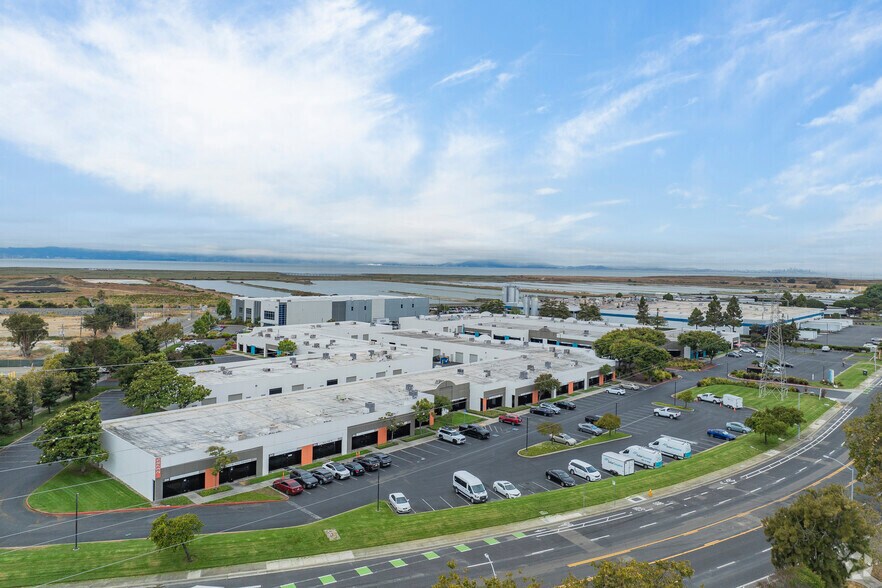 More Photos Of 23785 Cabot Blvd, Hayward Unknown For Lease