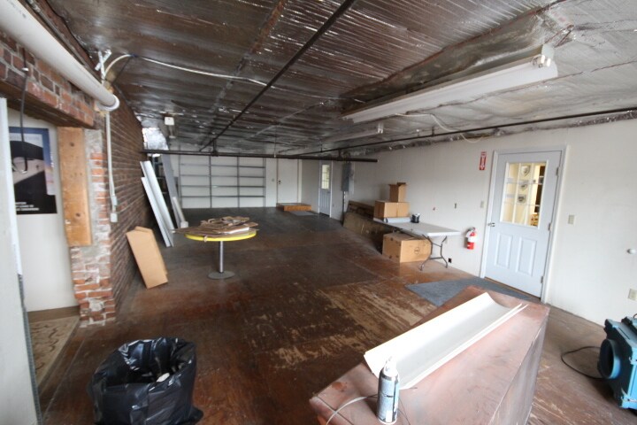 More Photos Of 7 Henry St, Worcester Light Manufacturing For Lease