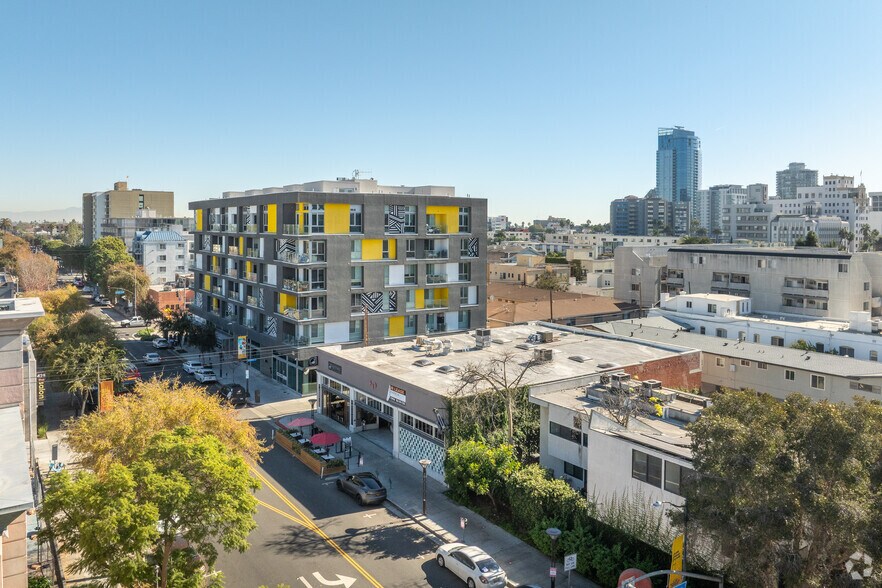 More Photos Of 412-420 E 4th St, Long Beach Storefront For Lease