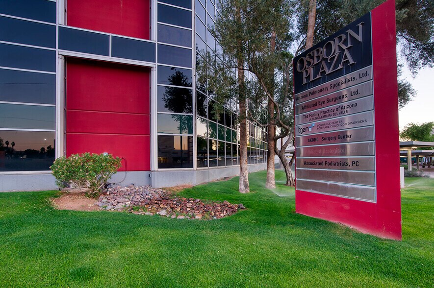 More Photos Of 3320 N 2nd St, Phoenix Medical For Lease