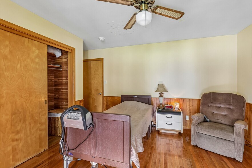 More Photos Of 836 Jacoby Rd, Copley Healthcare For Sale
