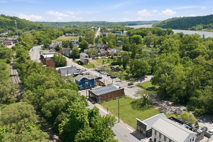 More Photos Of 3251 Riverside Dr, Cincinnati Loft Creative Space For Lease