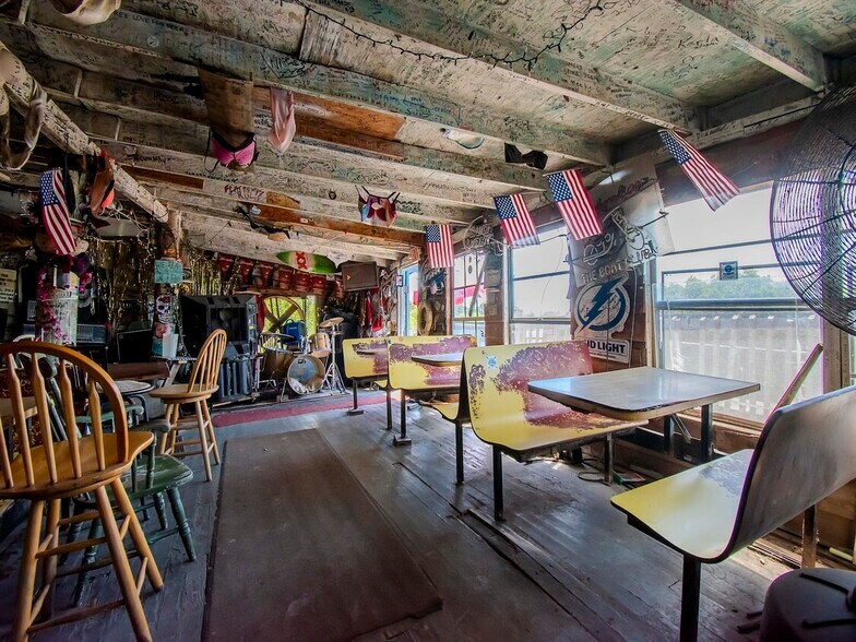 More Photos Of 1761 Beckett Way & US Highway 19, Tarpon Springs Bar For Sale