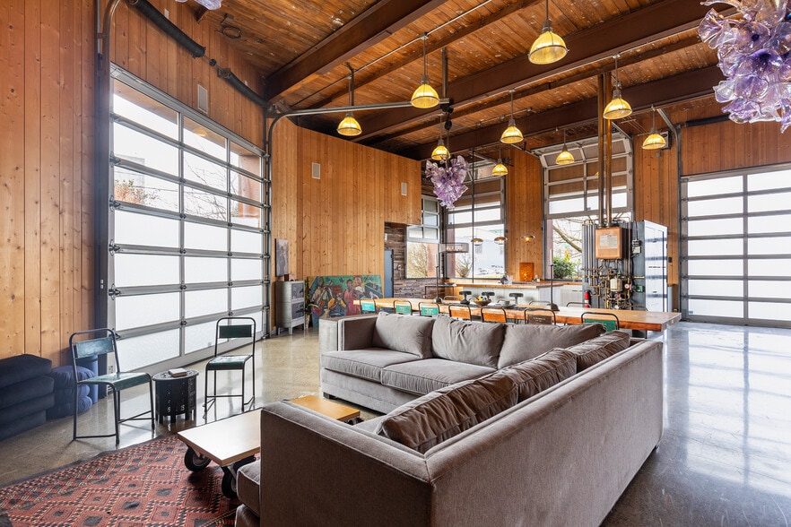 More Photos Of 4020 6th Ave NW, Seattle Warehouse For Sale