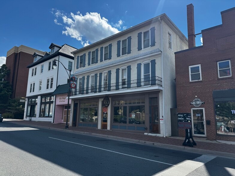 Primary Photo Of 181 N Main St, Harrisonburg Storefront For Lease