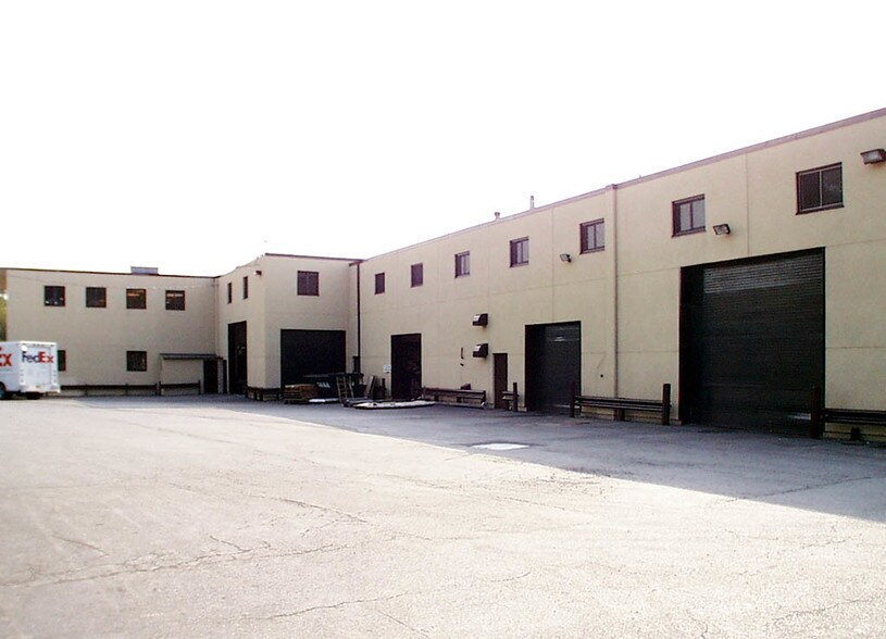 More Photos Of 239 Western Ave, Essex Research And Development For Lease