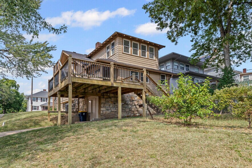 More Photos Of 347 Lawn Ave, Kansas City Apartments For Sale