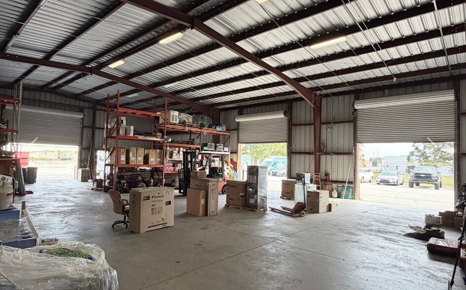 More Photos Of 290 Paint St, Rockledge Industrial For Lease