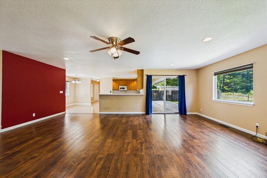 More Photos Of 255 Sorenson Rd, Redcrest Industrial For Sale