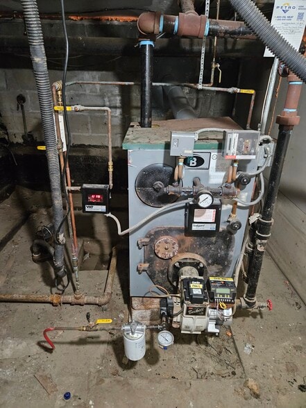 More Photos Of 1238 Cross Bay Blvd, Broad Channel Flex For Sale