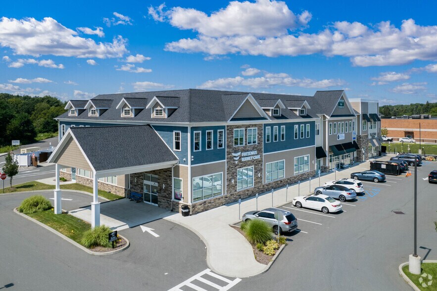 More Photos Of 16 N Greenbush Rd, Troy Freestanding For Lease