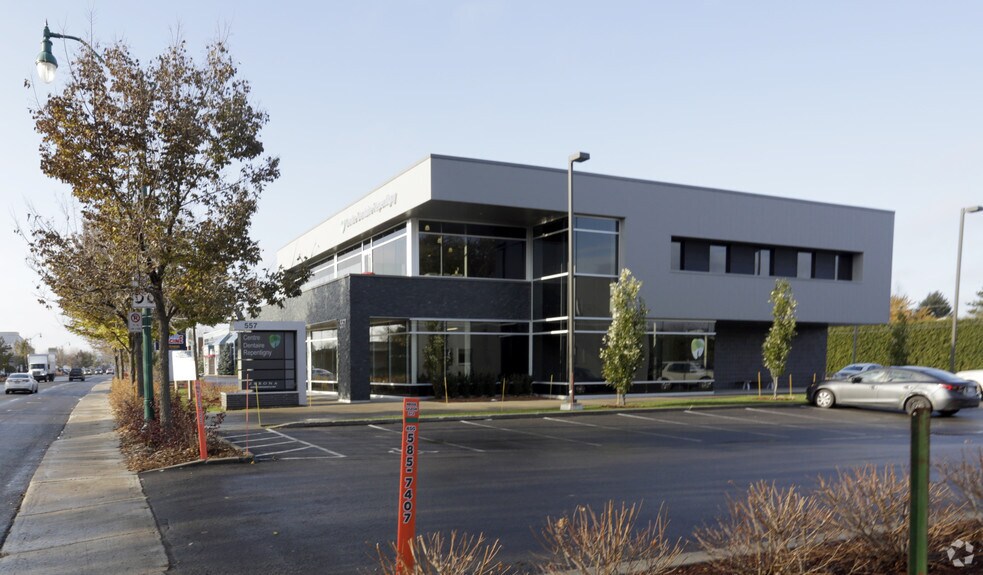 More Photos Of 557 Rue Notre-Dame, Repentigny Office For Sale