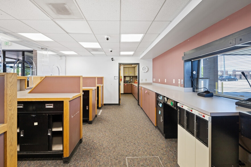 More Photos Of 2714 S 300 W, Salt Lake City Bank For Sale