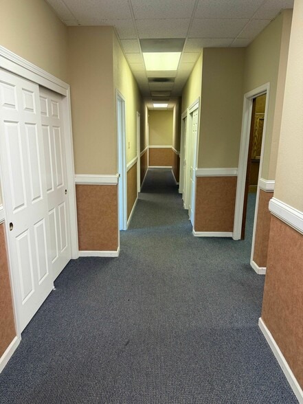 More Photos Of 4629 Quail Lakes Dr, Stockton Office For Lease