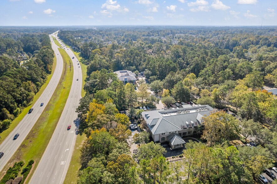More Photos Of 2 Westbury Park Way, Bluffton Office For Lease