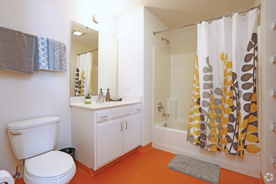 More Photos Of 59 E Van Buren St, Chicago Apartments For Lease