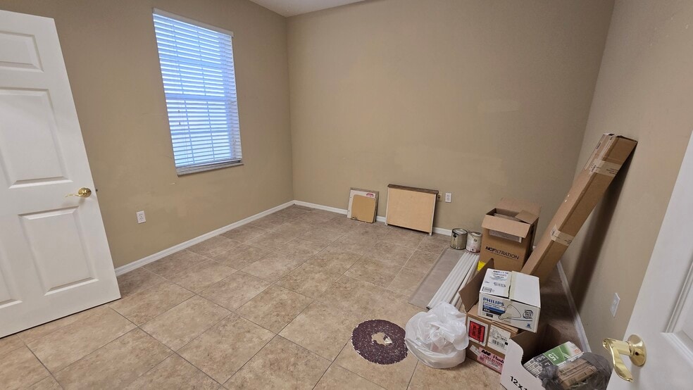 More Photos Of 2649 Windguard Cir, Zephyrhills Medical For Lease