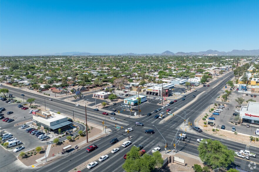 More Photos Of 4676 E Grant Rd, Tucson Fast Food For Sale