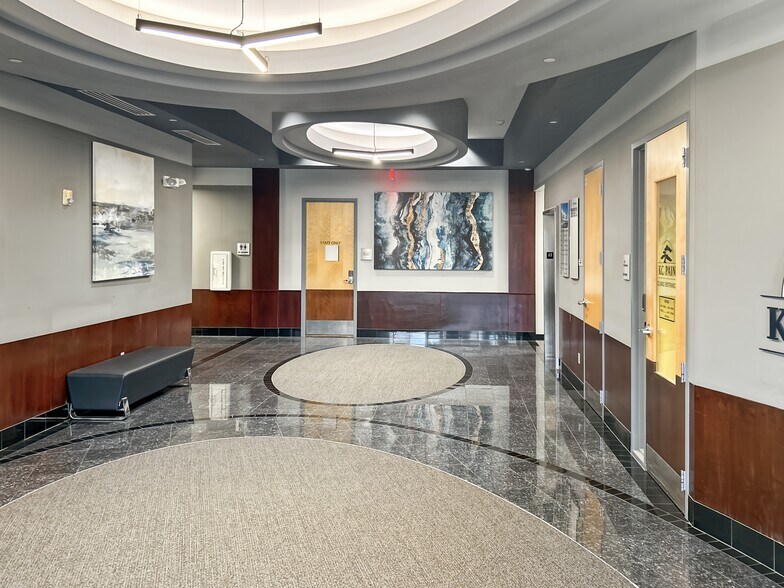 More Photos Of 200 NE Missouri Rd, Lee's Summit Coworking Space