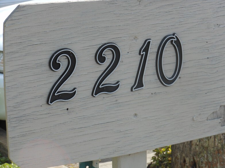 More Photos Of 2210 S Front St, Melbourne Office For Lease