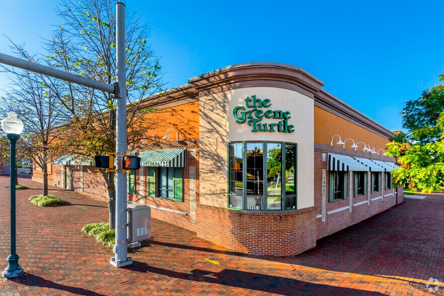 More Photos Of 19961 Century Blvd, Germantown Restaurant For Sale