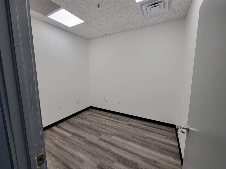 More Photos Of MacArthur Blvd & Vista Ridge Mall Dr, Lewisville Unknown For Lease