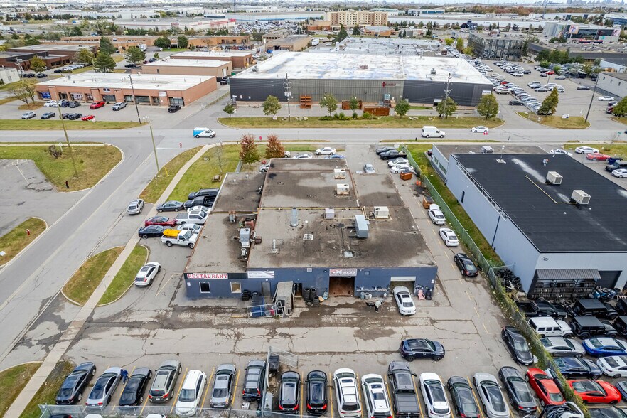 More Photos Of 26 Bramsteele Rd, Brampton Industrial For Sale