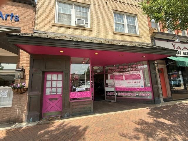 More Photos Of 546 3rd St, Beaver Storefront Retail Residential For Lease