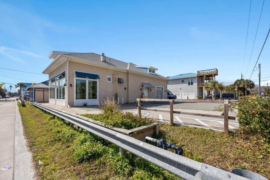 More Photos Of 691 A1A Beach Blvd, Saint Augustine Restaurant For Sale