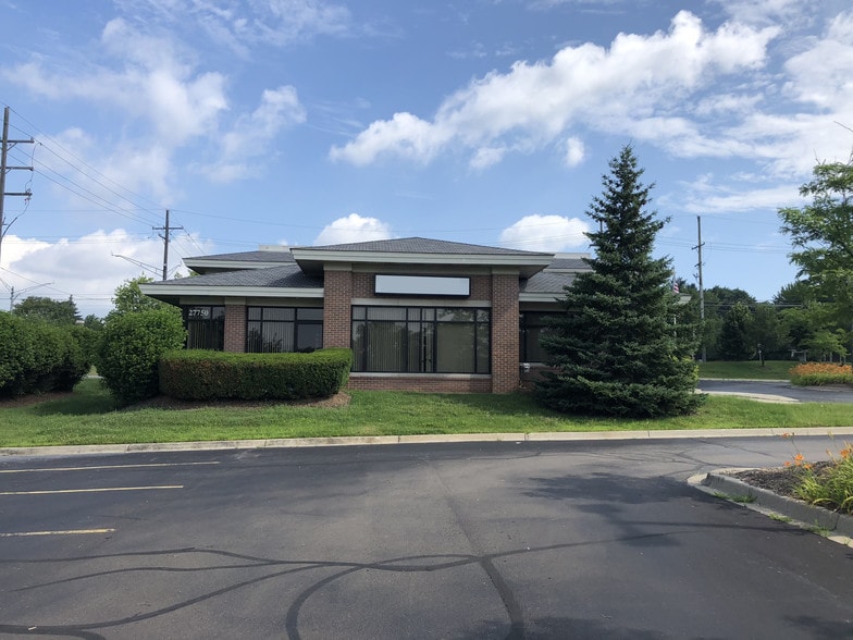 More Photos Of 27750 Middlebelt Rd, Farmington Hills Office For Lease