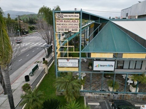 More Photos Of 12510 Van Nuys Blvd, Pacoima Office For Lease