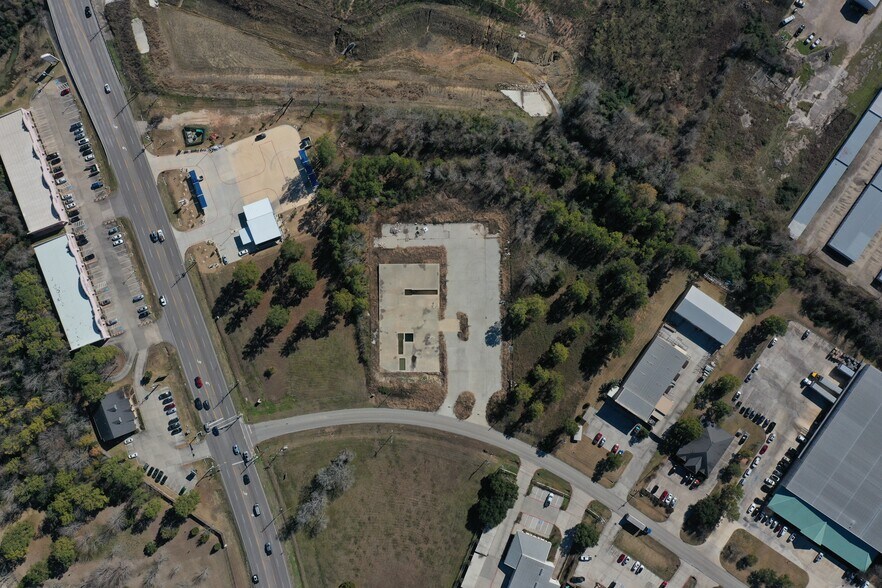 More Photos Of 18905 Freeport Dr, Montgomery Land For Sale