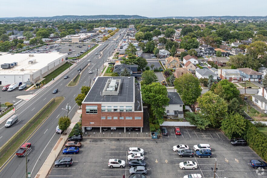 More Photos Of 14-01 Broadway, Fair Lawn Medical For Lease