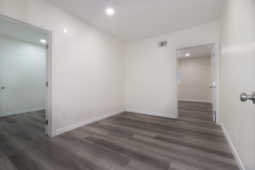 More Photos Of 110 S Garfield Ave, Montebello Medical For Lease