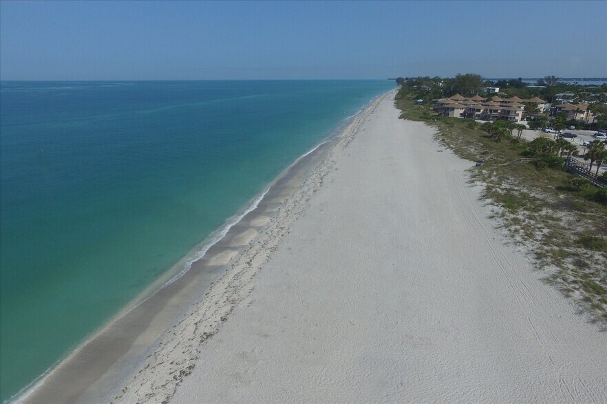 More Photos Of 12209 Cotorro Ave, North Port Specialty For Sale