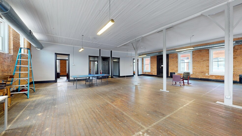 More Photos Of 110 N Broad St, Monroe Storefront Retail Office For Sale