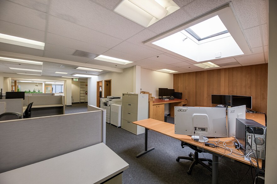 More Photos Of 449 10th St, San Francisco Office For Sale