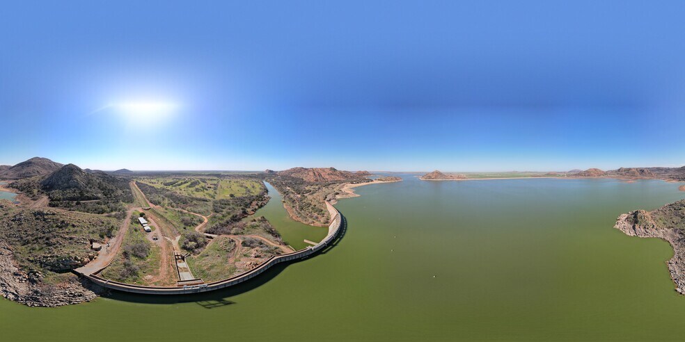 More Photos Of 42851 E County Road 1470, Lone Wolf Land For Sale